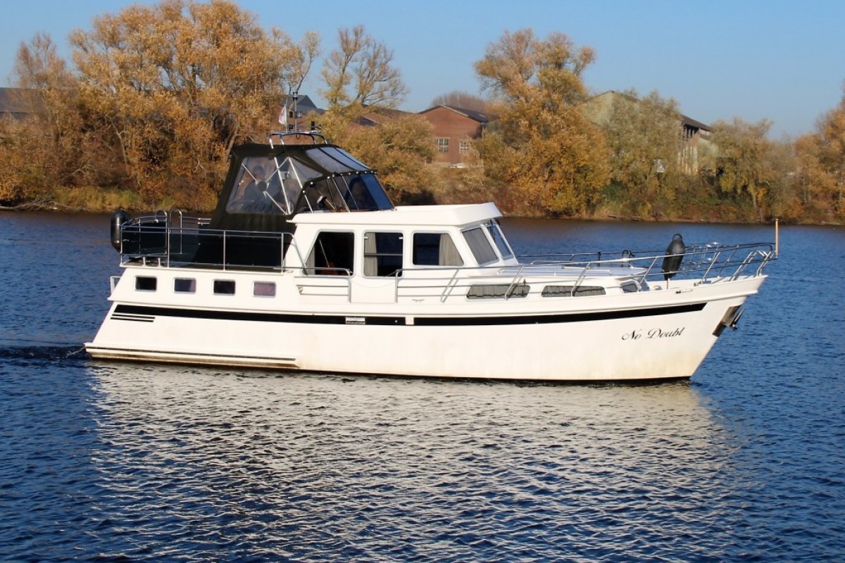 pedro motor yacht for sale